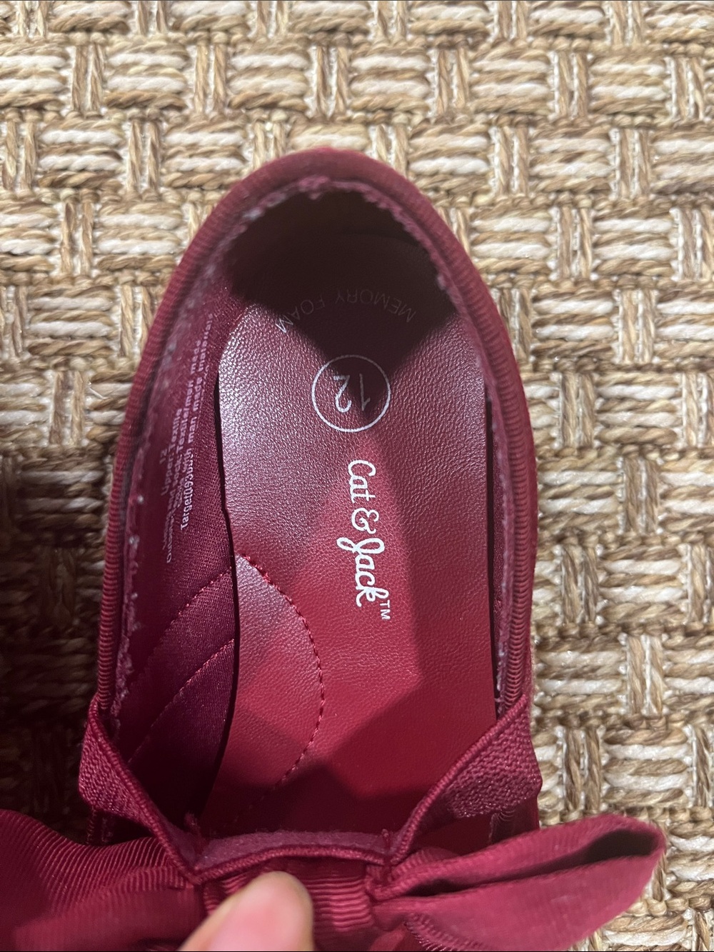 Cat & Jack Girls Wine Velvet Bow Slip-On Dress Shoes - Picture 2 of 10